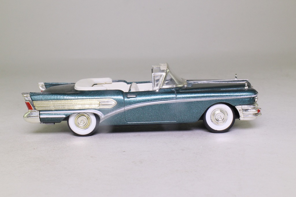 Matchbox Collectibles DYG011; 1958 Buick Special
